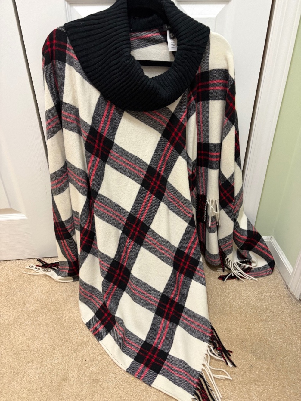 New TALBOTS Overhead wrap /poncho M/L White red black